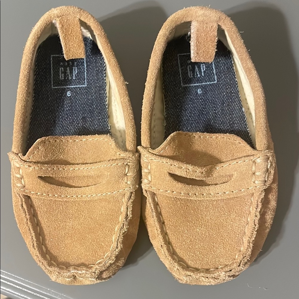 Baby GAP Kids Suede Moccasins